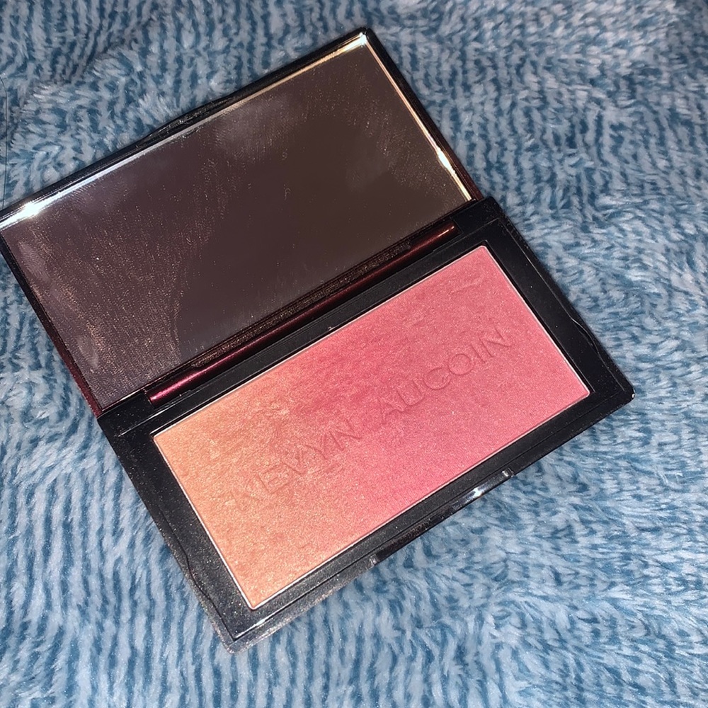 Kevyn Aucoin Rose Cliff Neo-Blush